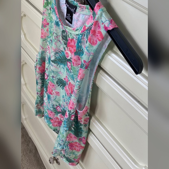 Muscle tank - Picture 3 of 3